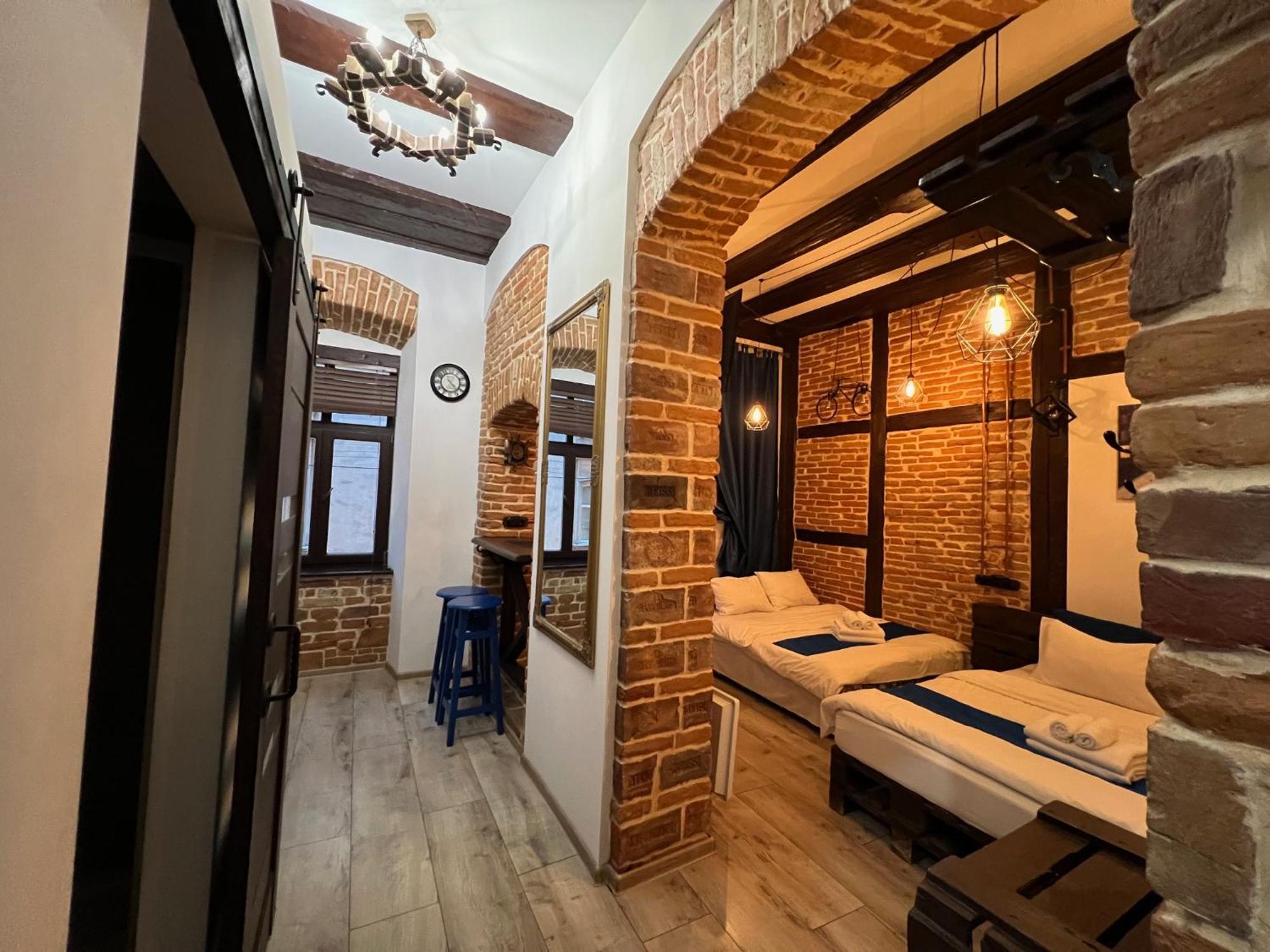 Апартаменты Cozy Loft в самому центрі Львова Экстерьер фото